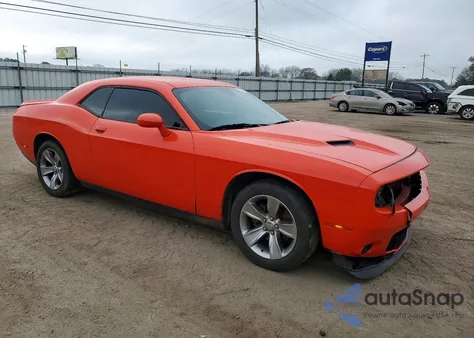 2020 Dodge Challenger Sxt z USA, uszkodzony, nr VIN 2C3CDZAG4LH230355
